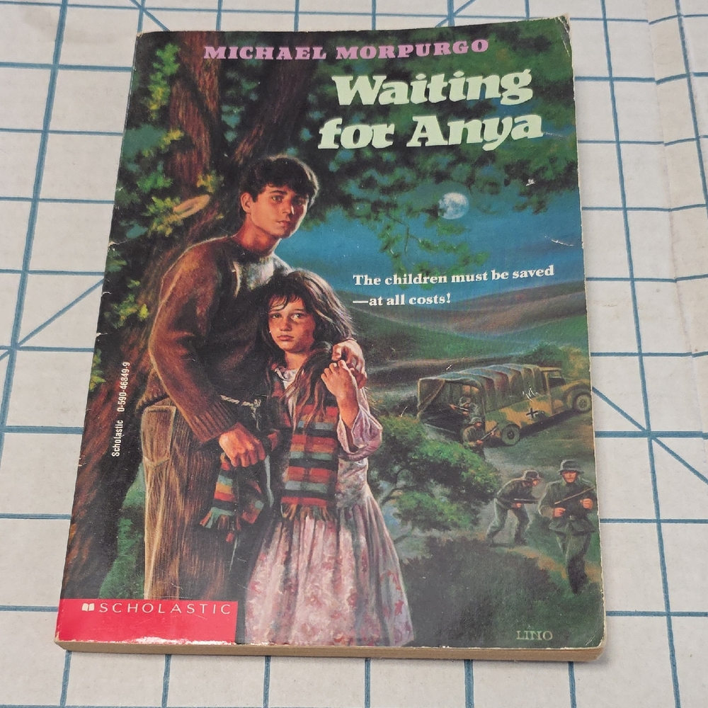 Scholastic's Waiting‎ for Anya by Michael Morpurgo - Preloved